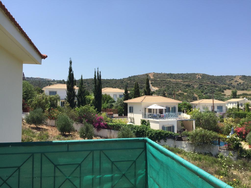 Villa Pergia Latchi Полис Экстерьер фото
